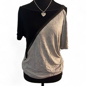 y2k indie sleaze asymmetrical zipper top